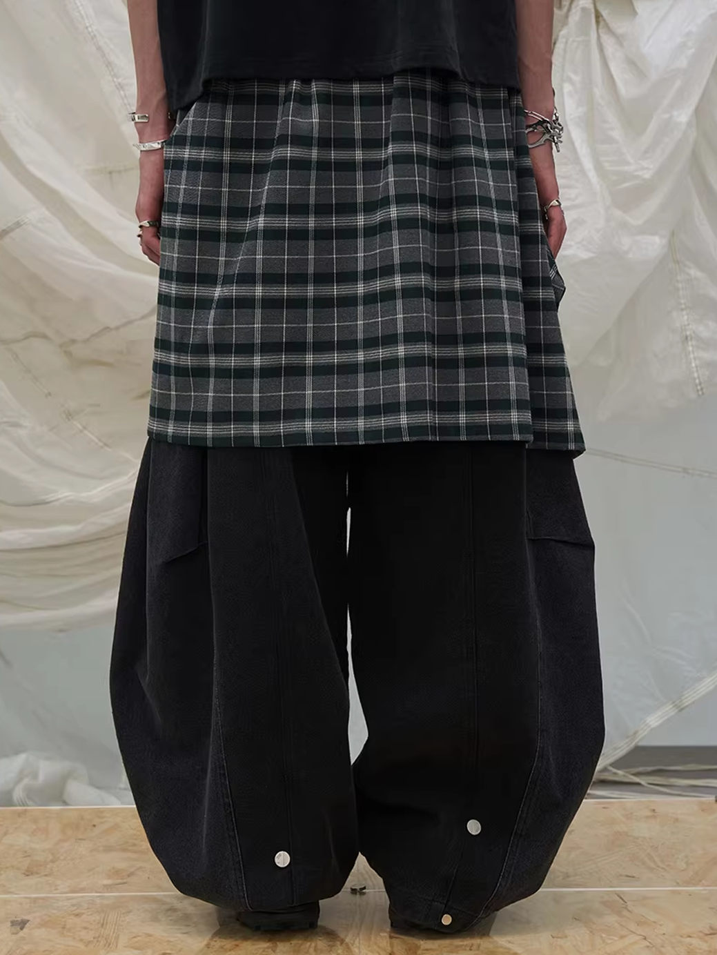 Detachable Plaid Panel Wide Trousers - Black