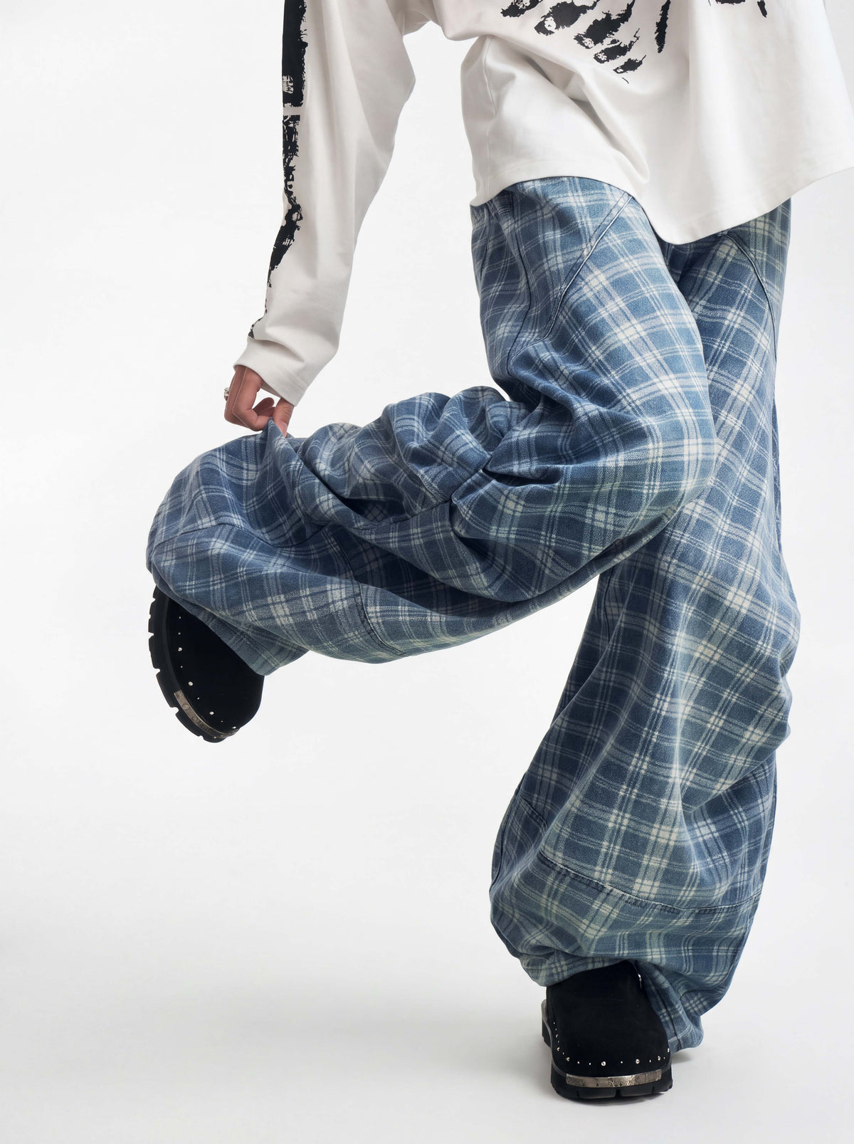 RE-CADRE — Pant